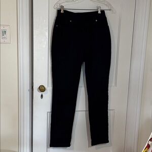 Appleseed's Women's Skinny Jeans - Black Denim, size petite small, new w/o tags